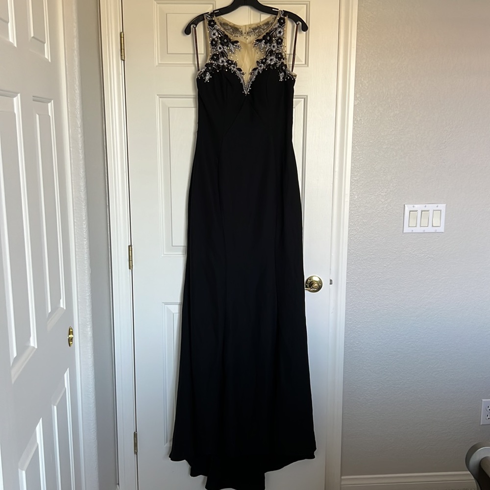 💛Camille La Vie gown💛 - Picture 6 of 13